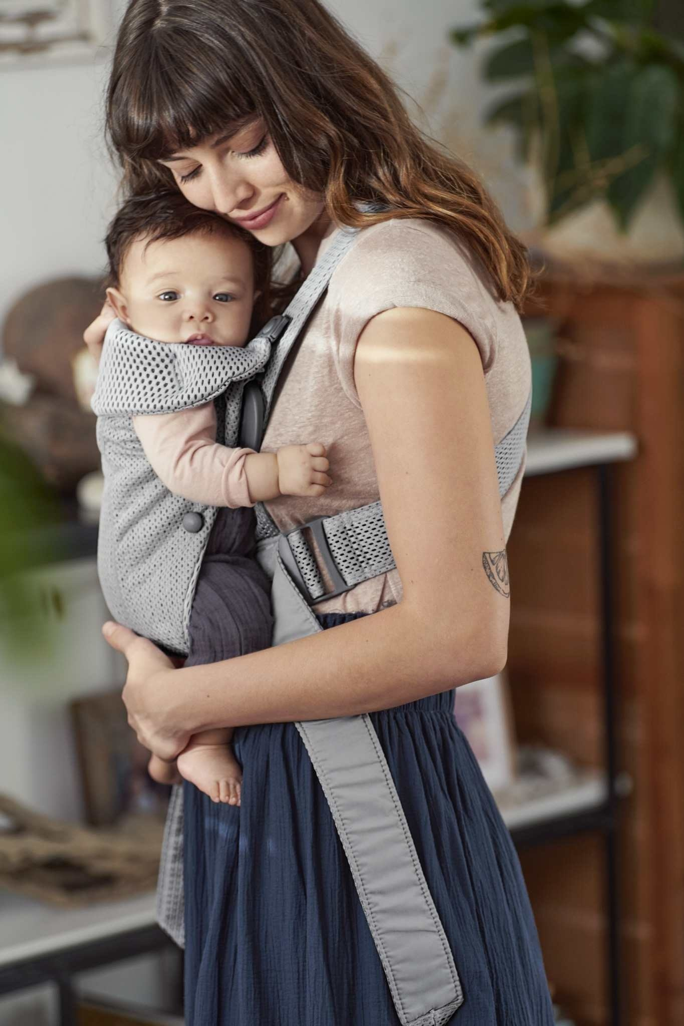 BABYBJORN MINI 3D Mesh – nosidełko, Szary - obrazek 2