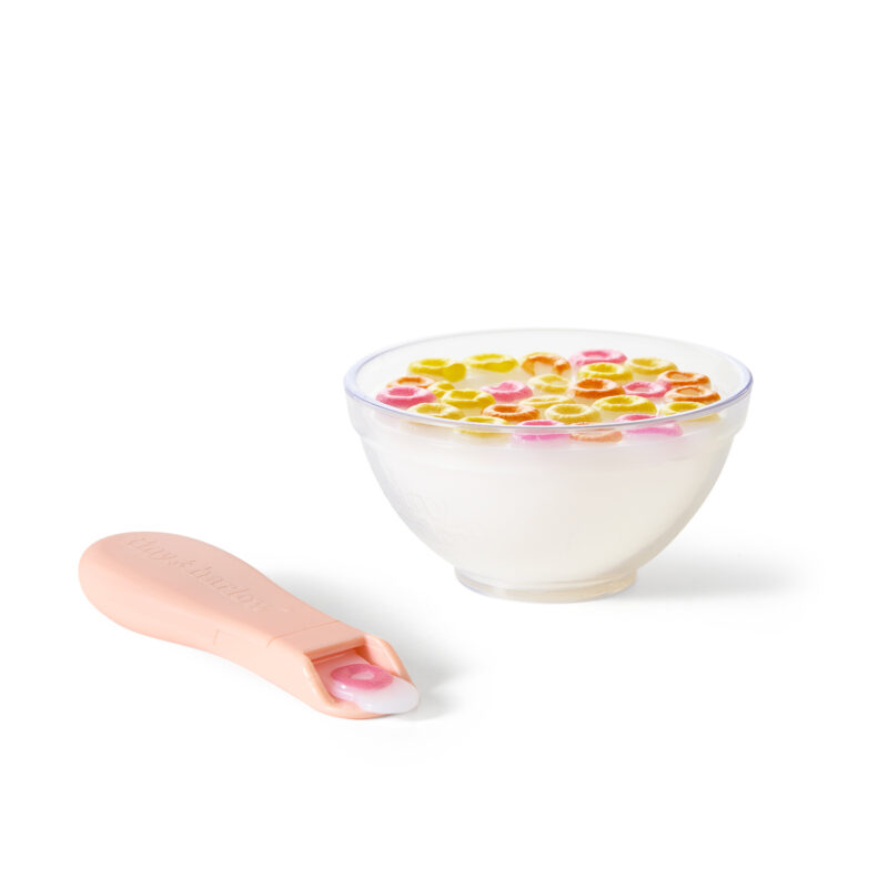 Tiny Harlow, Tiny Tummies Magiczna miseczka i łyżeczka, Płatki śniadaniowe