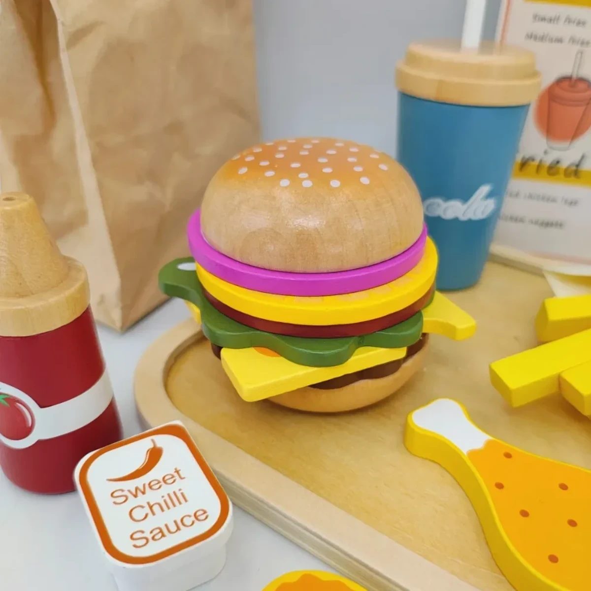 Drewniany zestaw fast food burger z akcesoriami – Kabi 3+ - obrazek 2