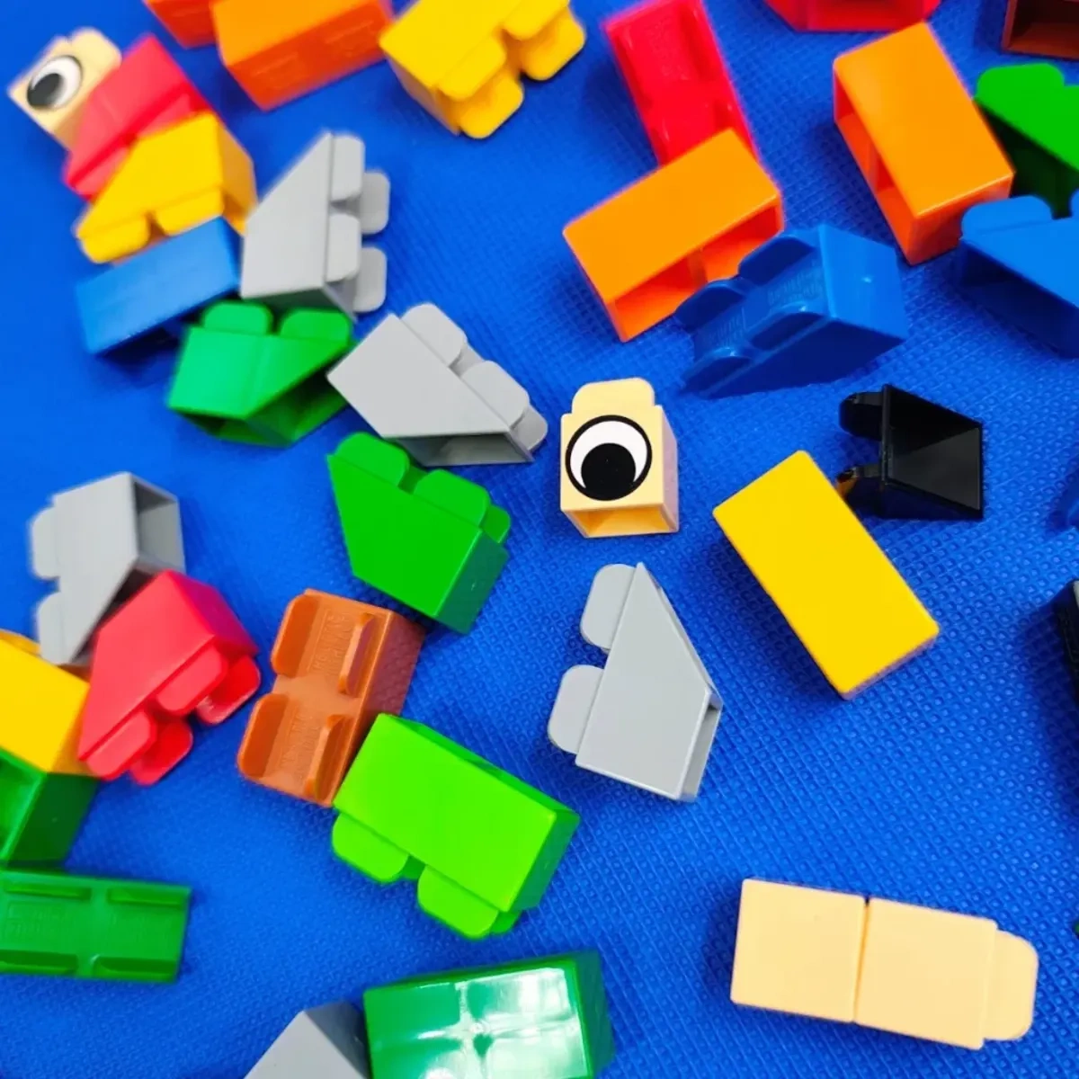 Klocki konstrukcyjne dinozaury 262 el. – Little Architect 4+ - obrazek 4