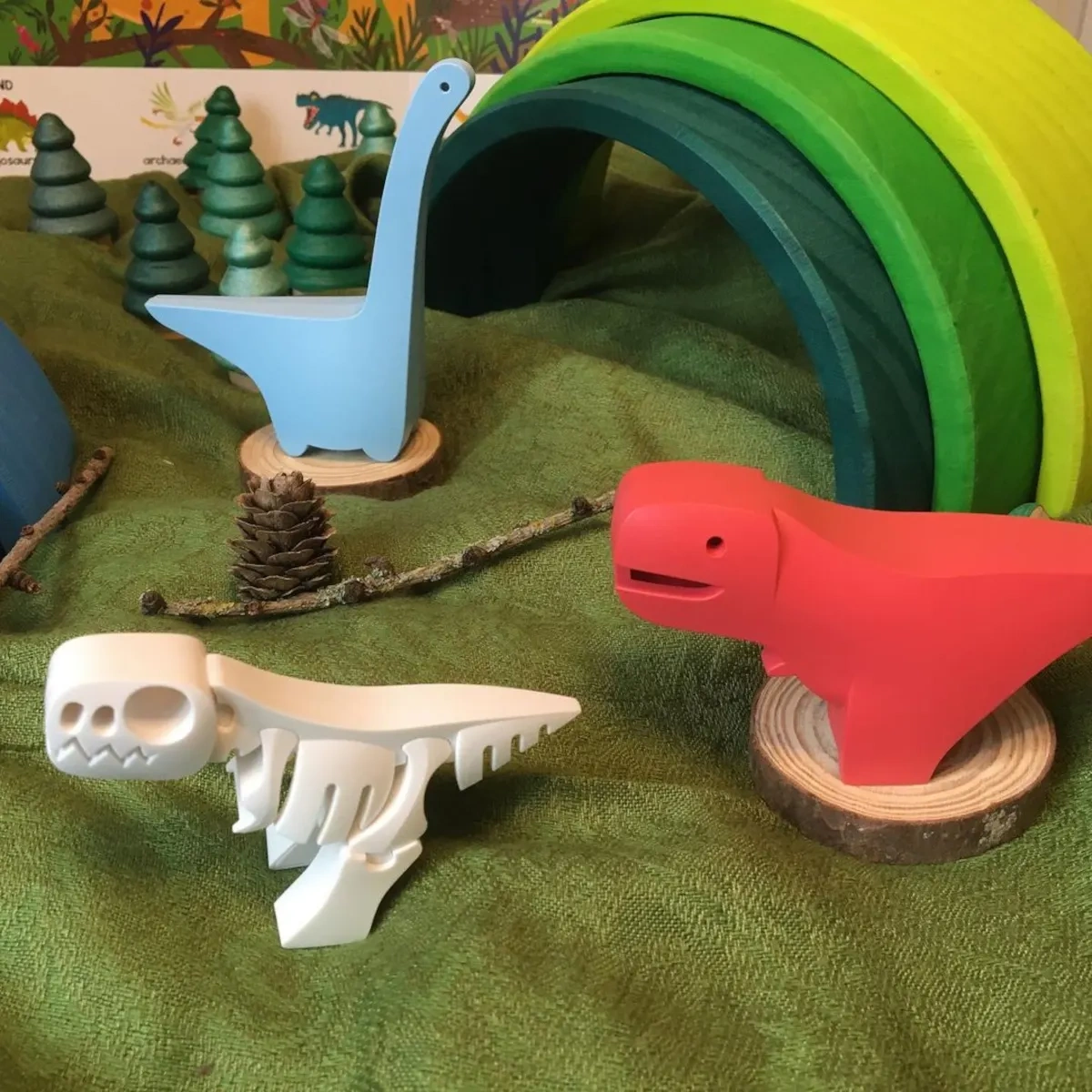 Magnetyczne figurki dinozaurów z dioramą – Half Toys 3+ - obrazek 6